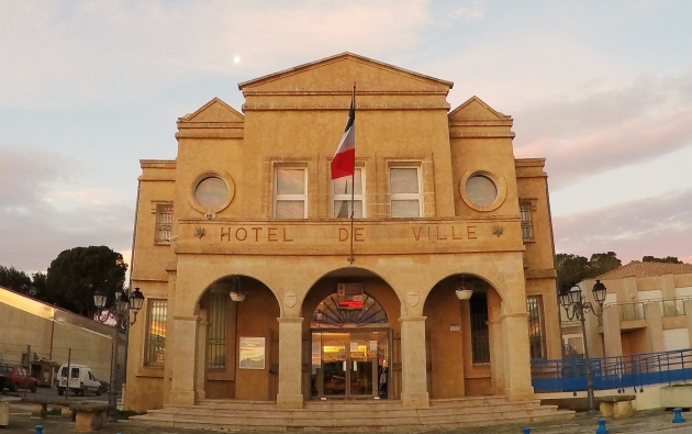 Mairie façade 20