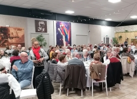 Près de 300 convives au repas des Aînés